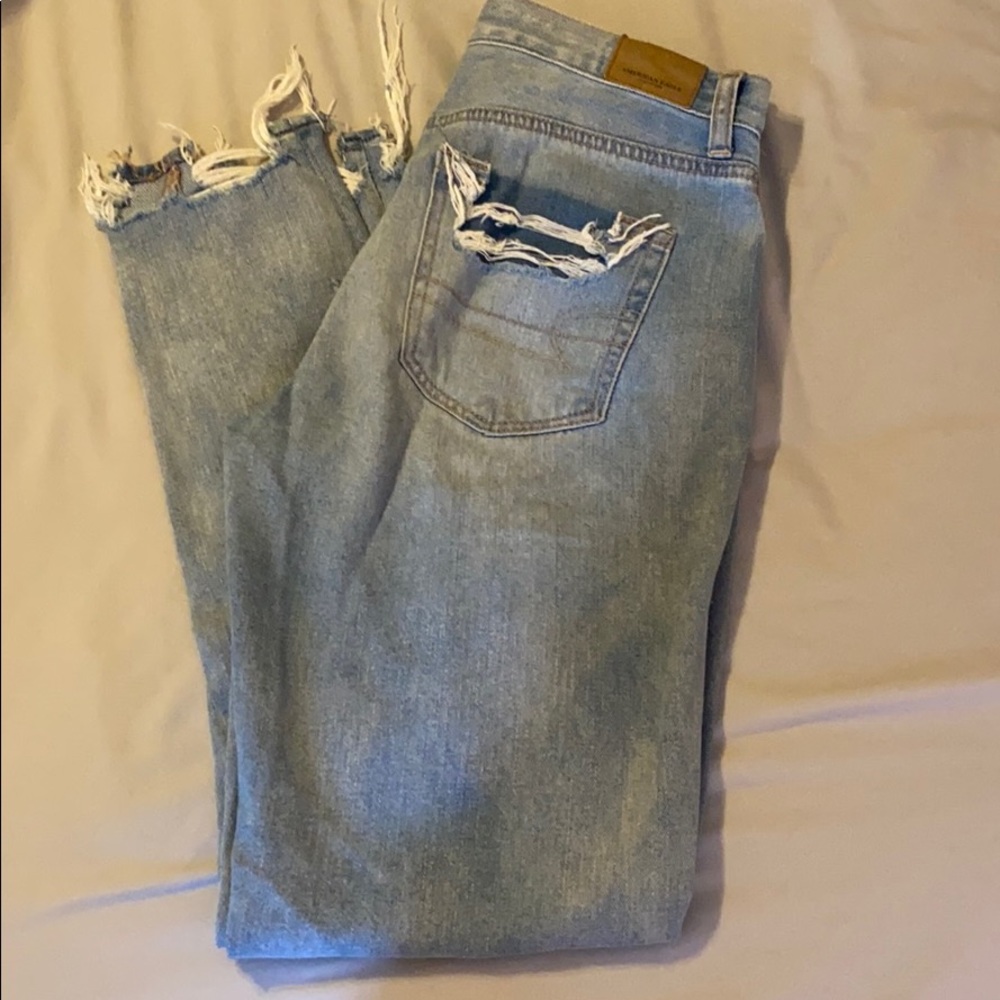 High waist super distressed AE jeans size 0